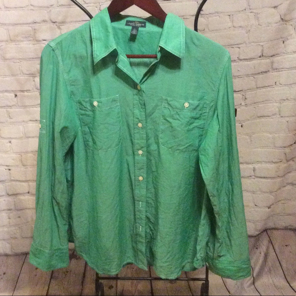 Lauren Ralph Lauren Green Button Down long sleeve shirt